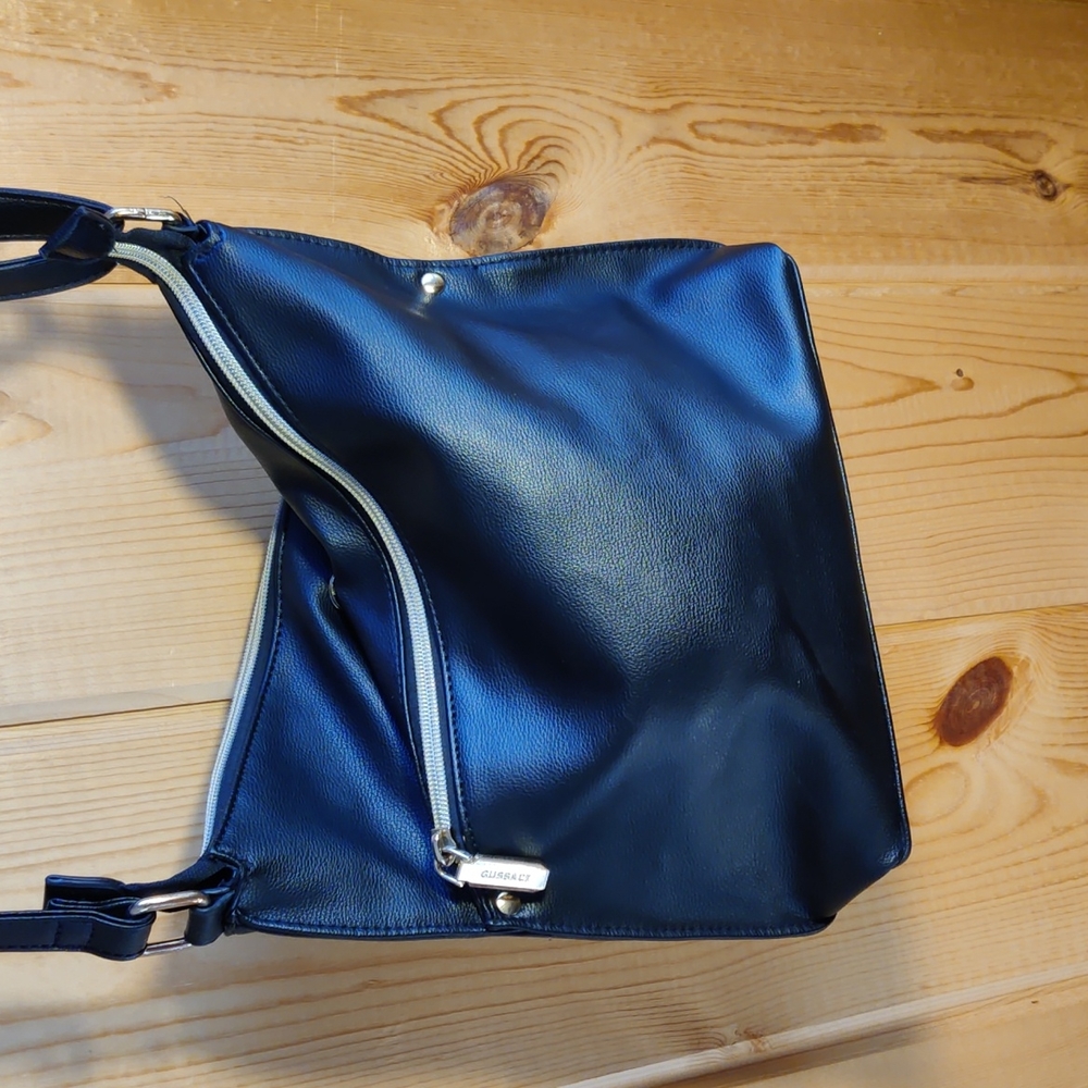 Gussaci crossbody purse like new